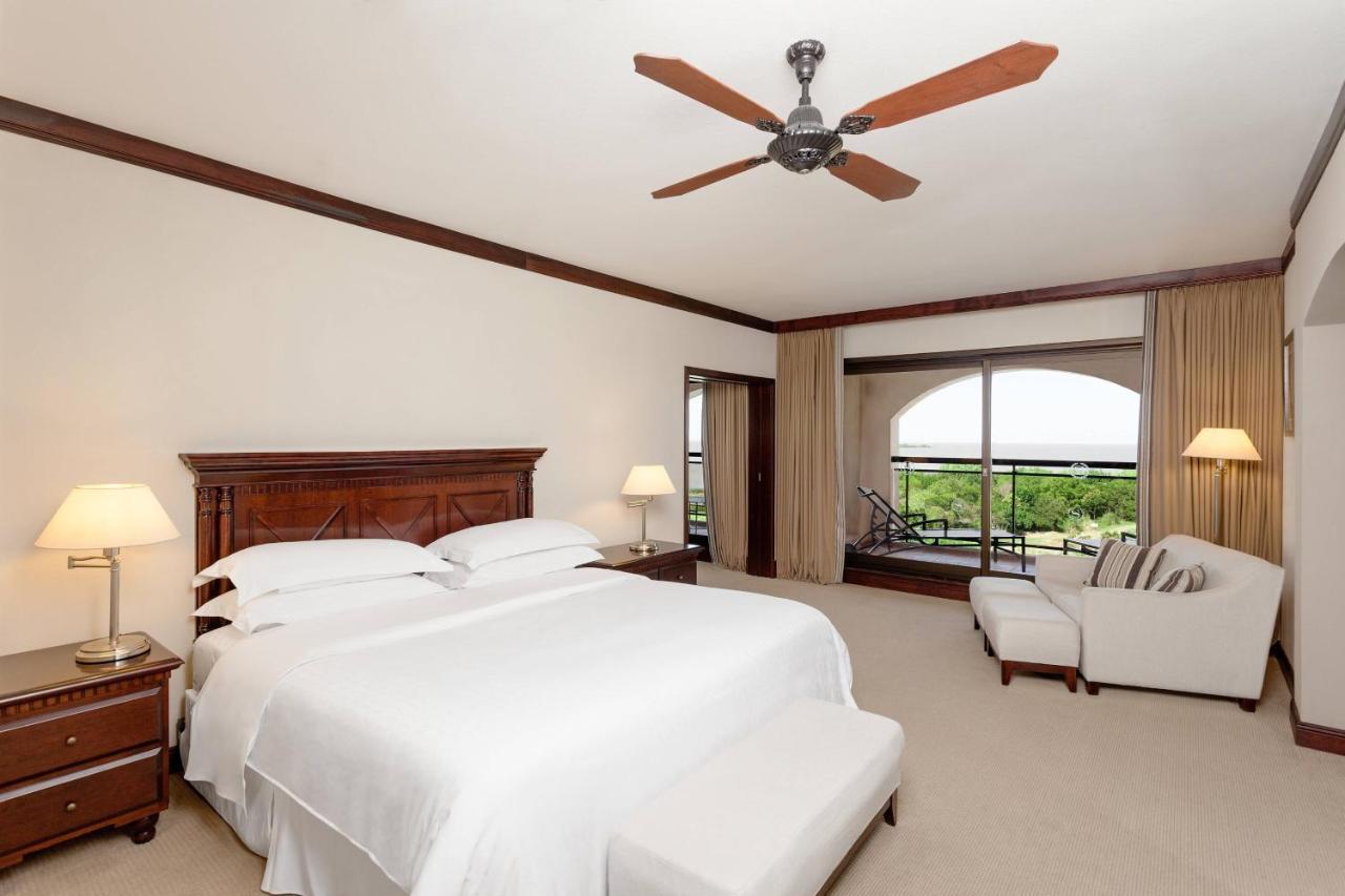 Sheraton Colonia Golf & Spa Resort Colonia del Sacramento Exterior photo