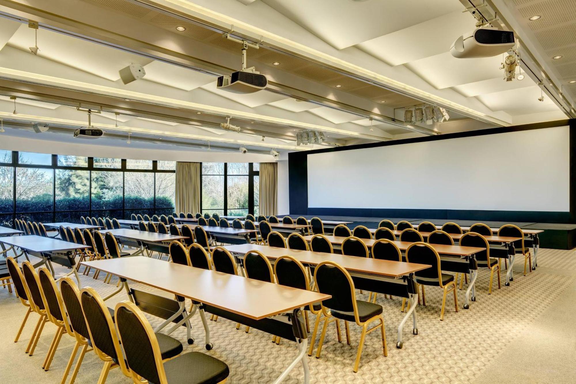 Sheraton Colonia Golf & Spa Resort Colonia del Sacramento Exterior photo Conference room