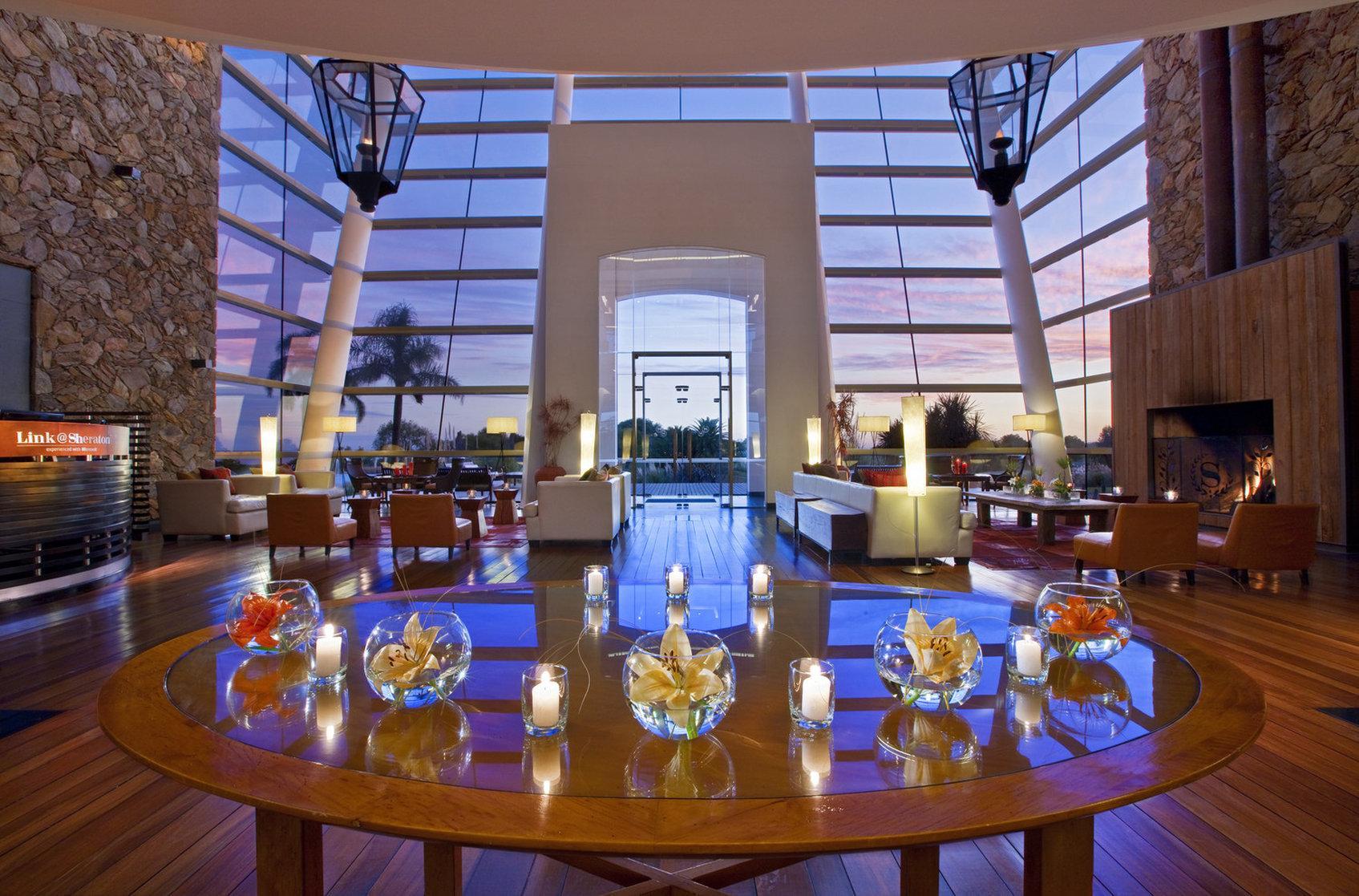 Sheraton Colonia Golf & Spa Resort Colonia del Sacramento Exterior photo Lobby